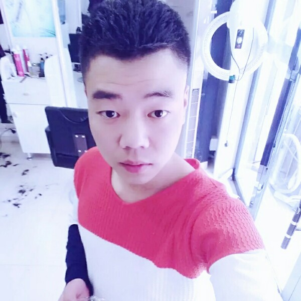 亮  亮的照片
