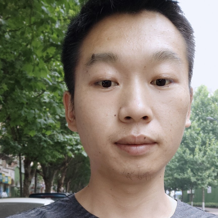 混李炙泷的照片