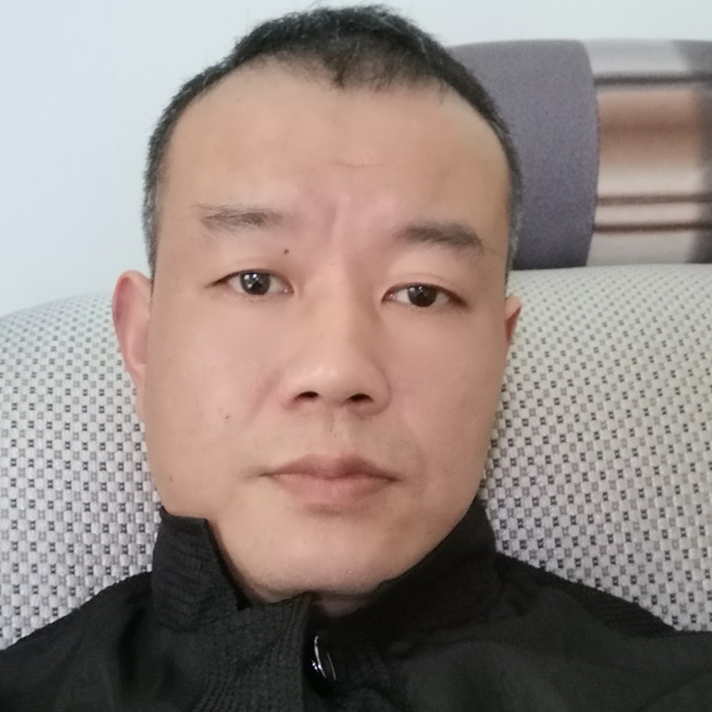 绝影高大的照片