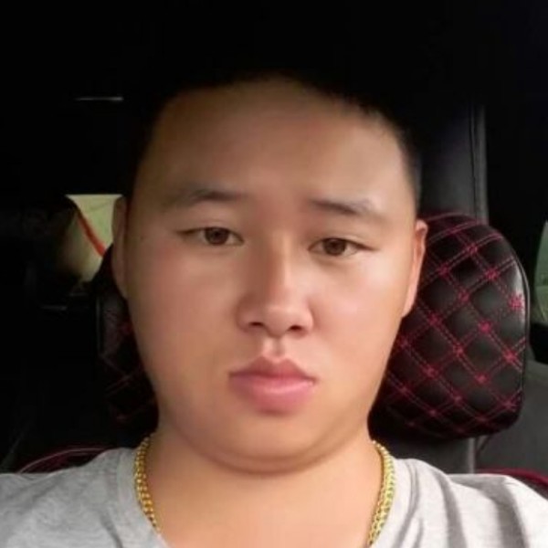尊敬保卫浮波的照片