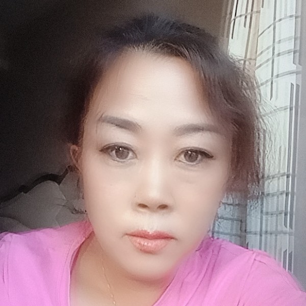 轻风浮面的照片