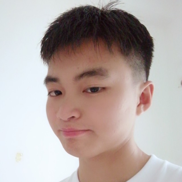 三百多斤的有趣灵的照片