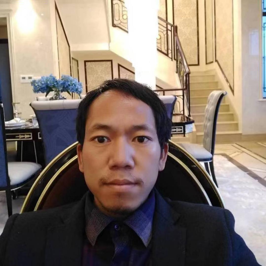 陌殇回眸开心的照片