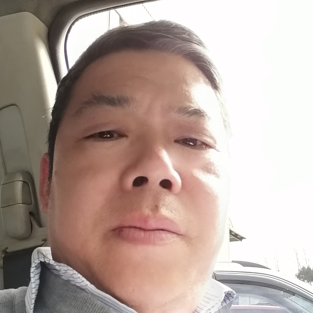 不听话的给百褶裙的照片