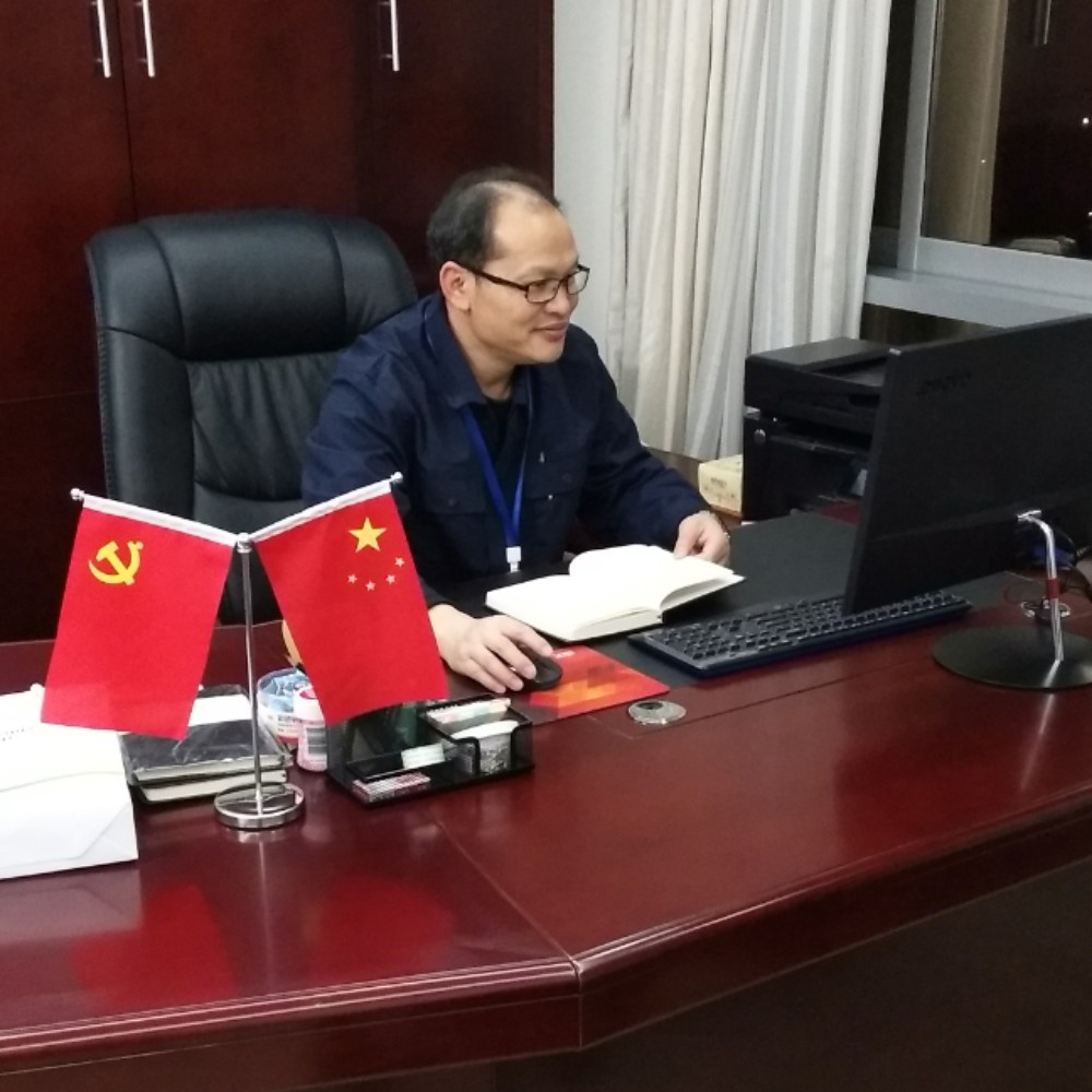 细腻改变草莓的照片