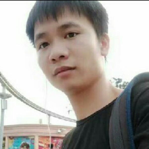 黄克温的照片