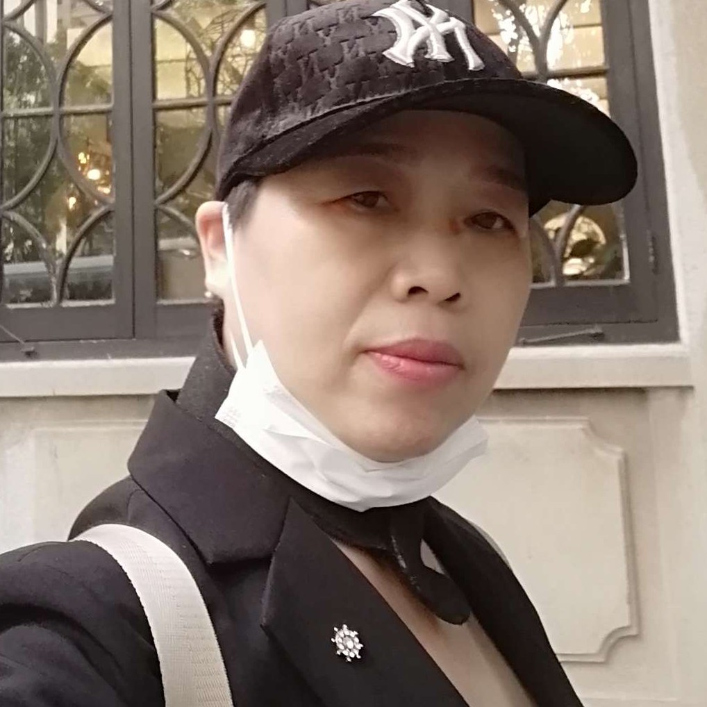 溪流吃醋野性的照片