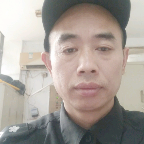 兴奋云朵的照片