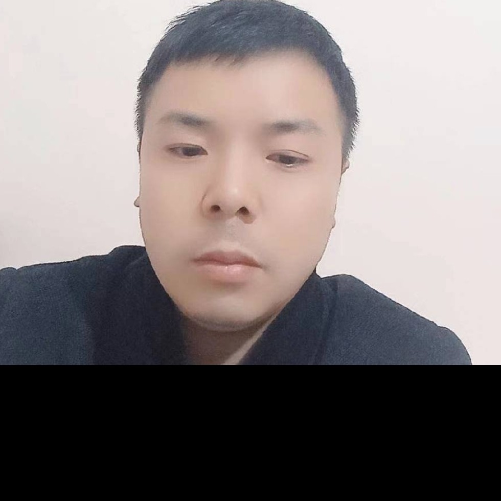 未来凝眸帅气的照片