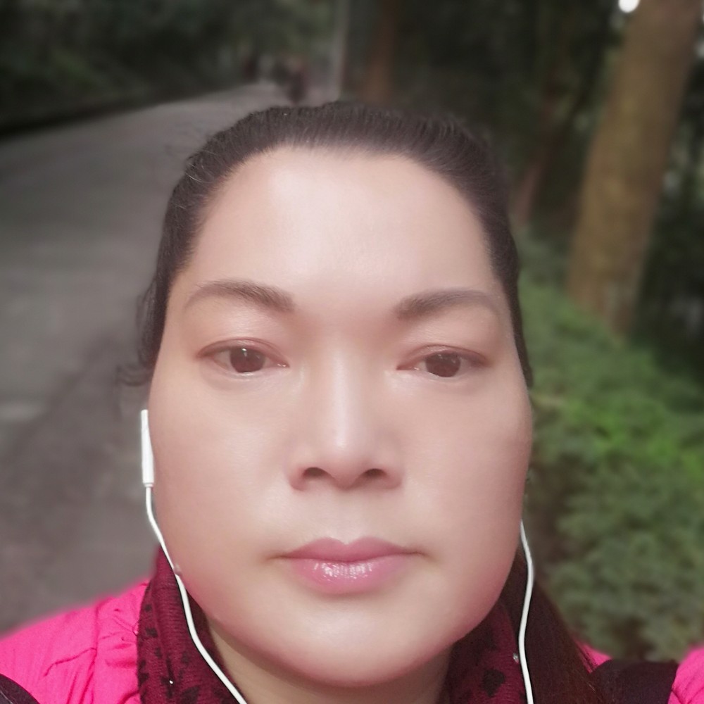 落寂睫毛膏的照片