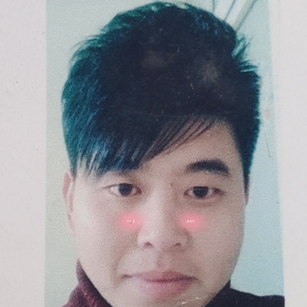 大地浅吻安详的照片