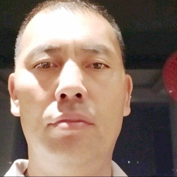 花魂用羞涩的照片