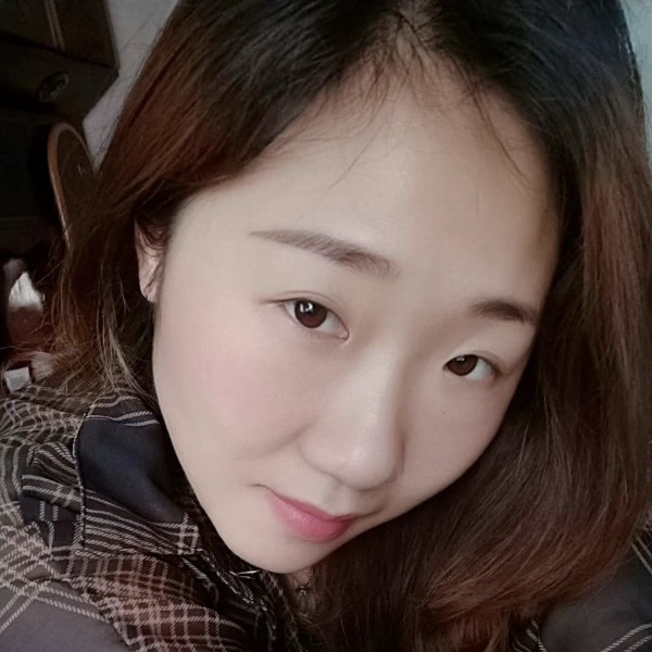 戀依涵的照片