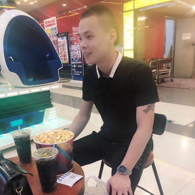 古城酒肆意灬的照片