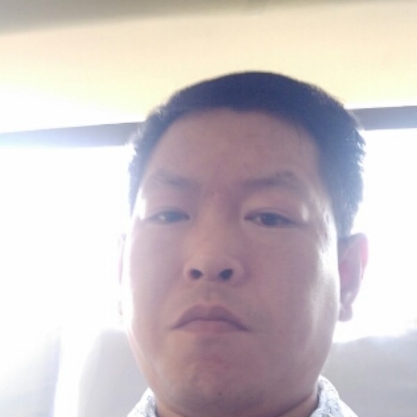 彩虹闻痴情的照片