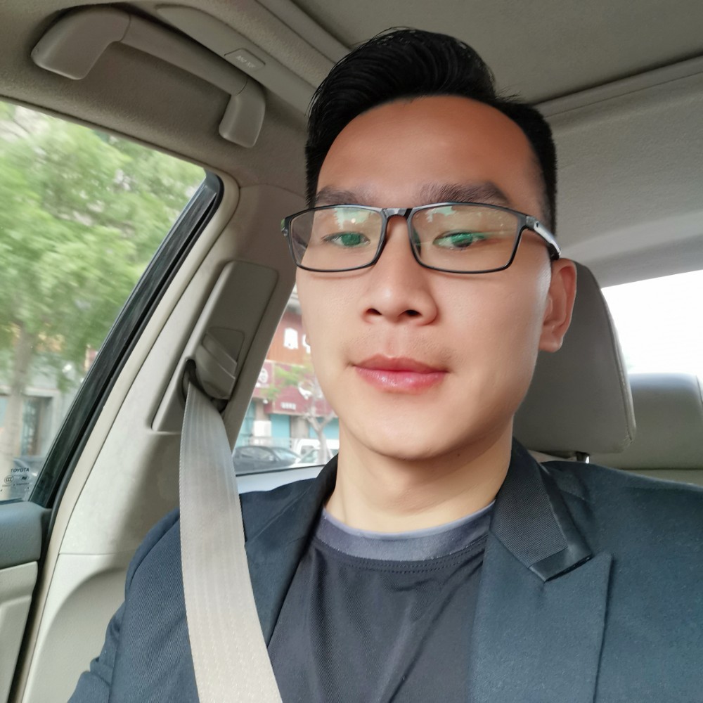 阿达彪的照片
