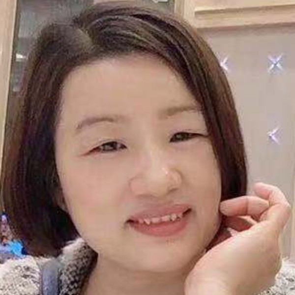 秋天的玫瑰w的照片
