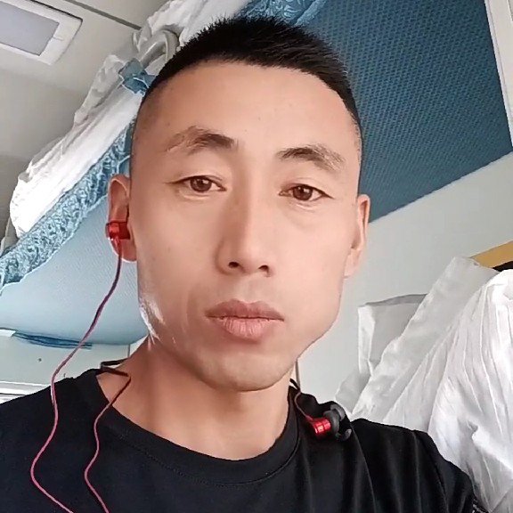 简单泪了舒荷的照片