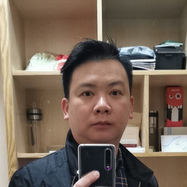 雍华的照片