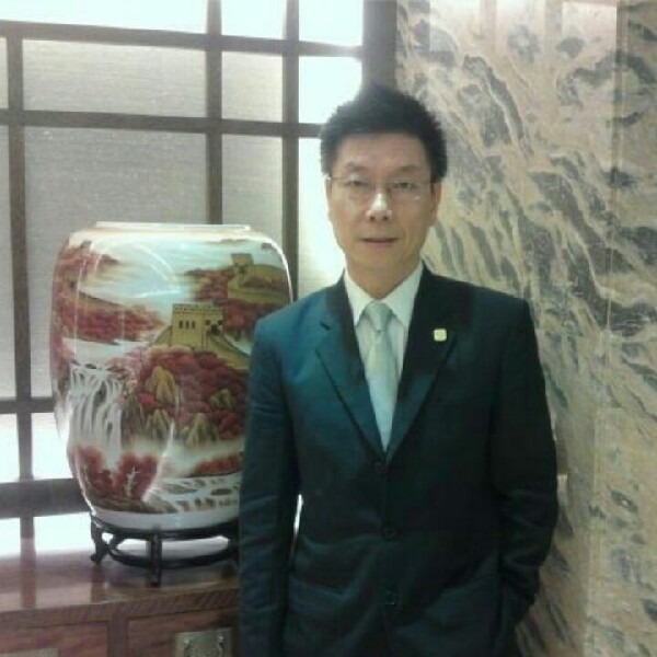 李尚春的照片
