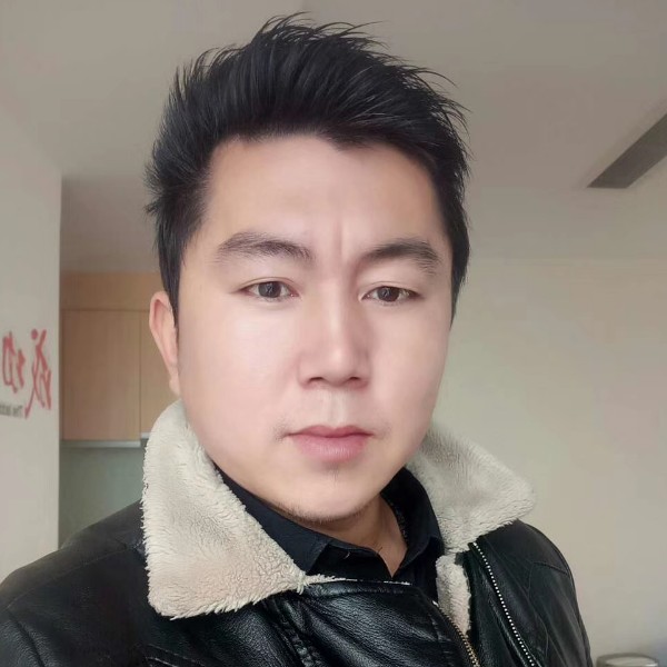 谢新伟的照片