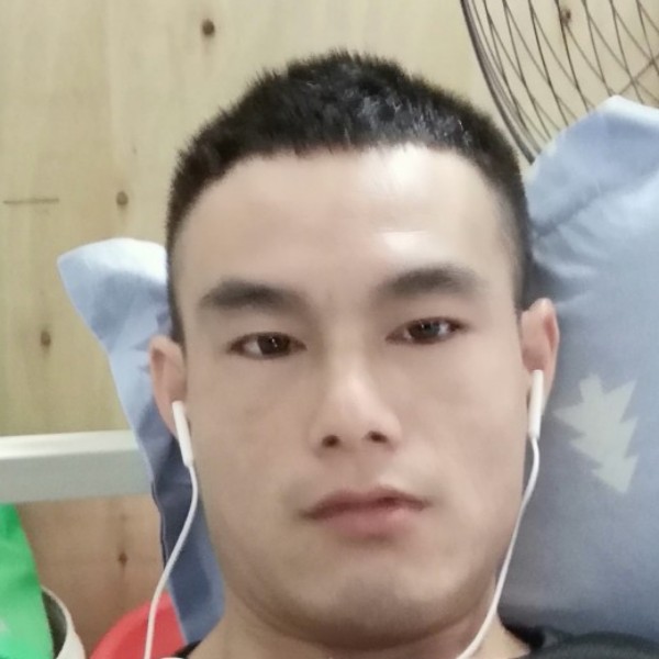 路粉单身的照片