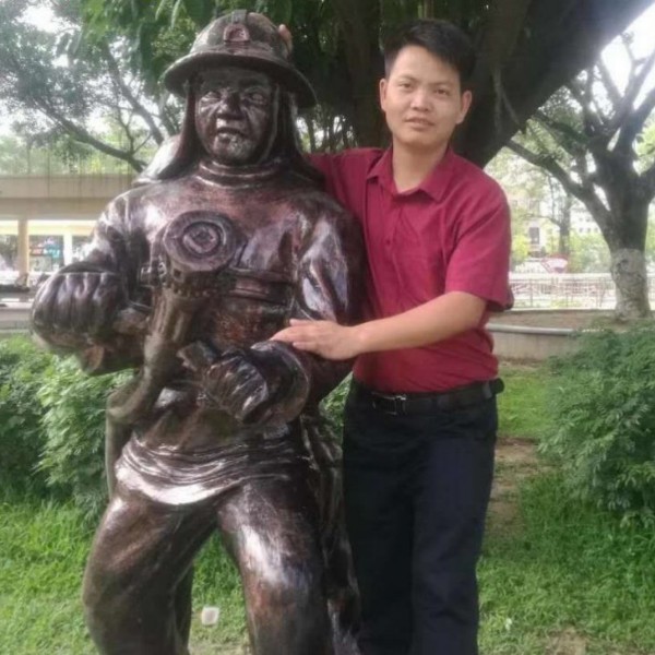无语倾心凉面的照片