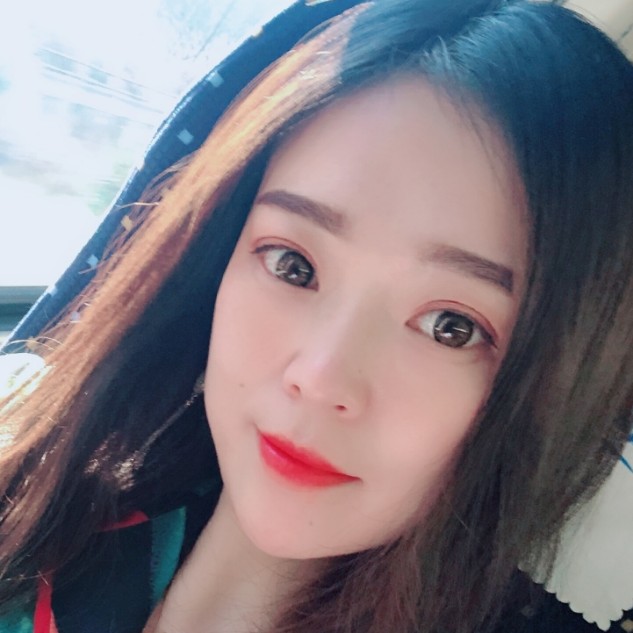 安于她梦的照片