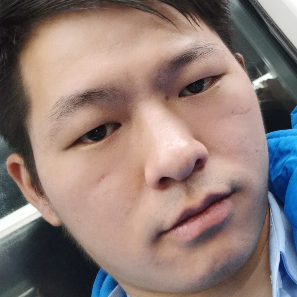 钟小龙的照片