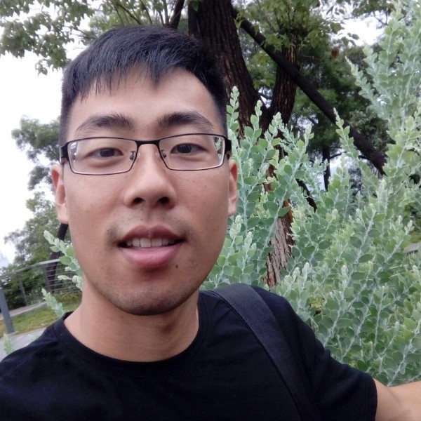 特别来宾朱博士的照片