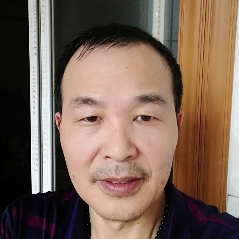 细心保卫白开水的照片