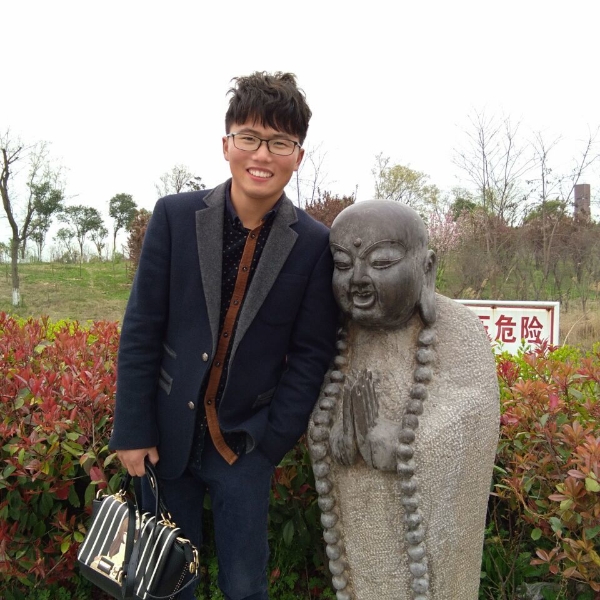 情伤、致命。的照片