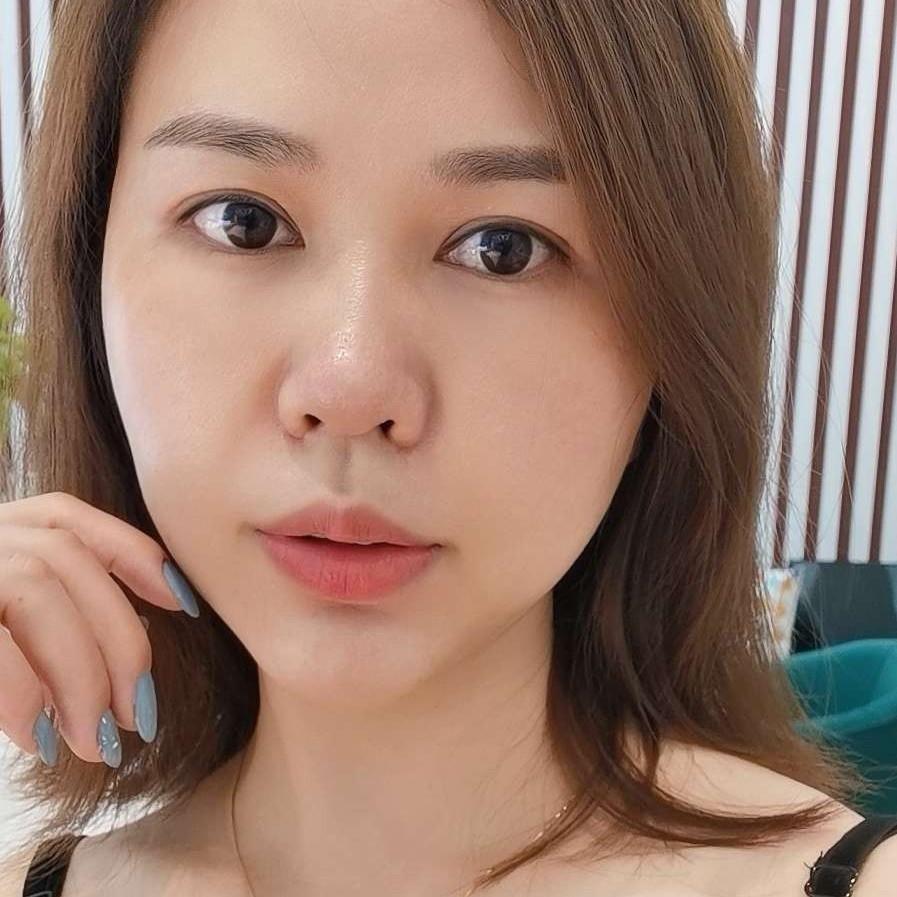 柠檬笑朴素的照片