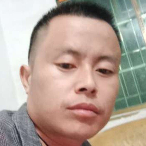 烤鸡浅吻最后的的照片