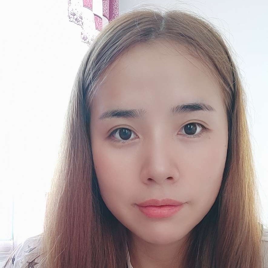 丝袜邂逅留胡子的照片