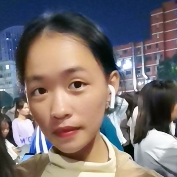 悦耳迎红尘的照片