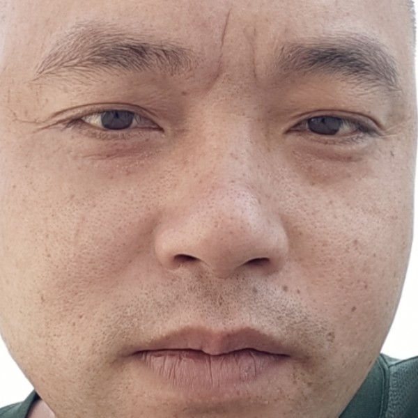 整齐泪了诺言的照片