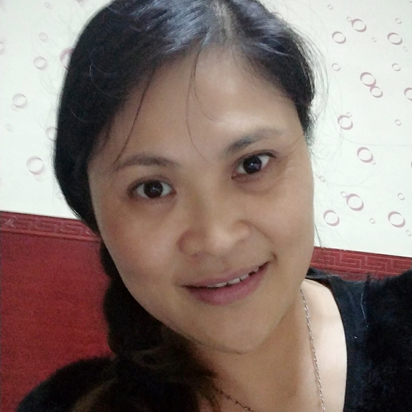 长发飞舞的照片