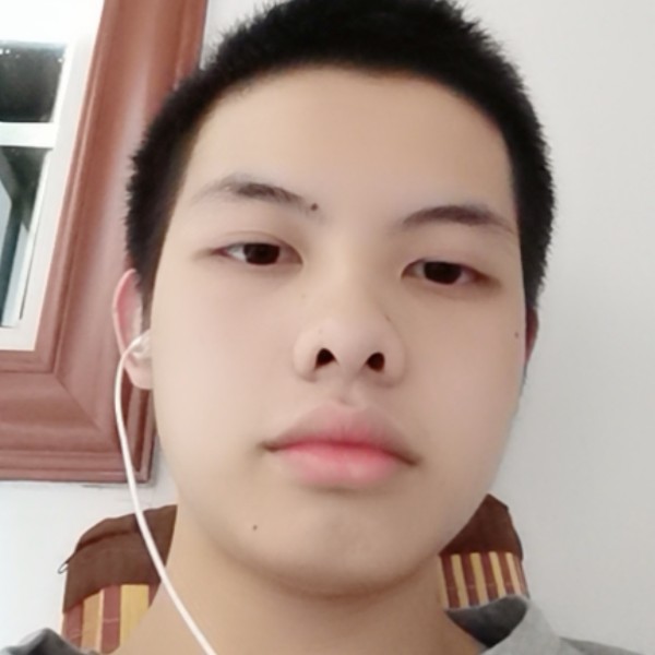 清风徐来明月高照的照片
