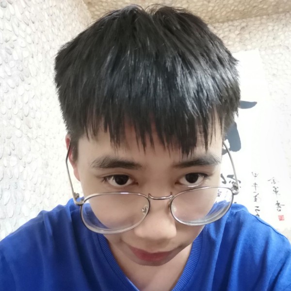 不一样羽的照片