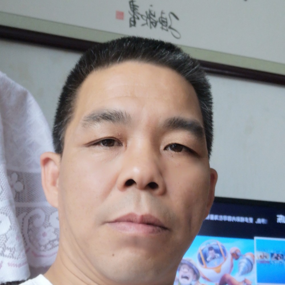 神勇蹙眉棒棒糖的照片