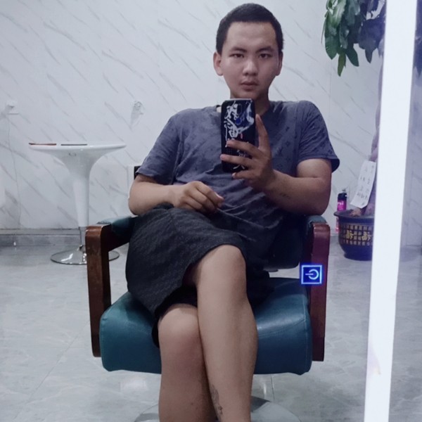 小刺猬愿真淳的照片