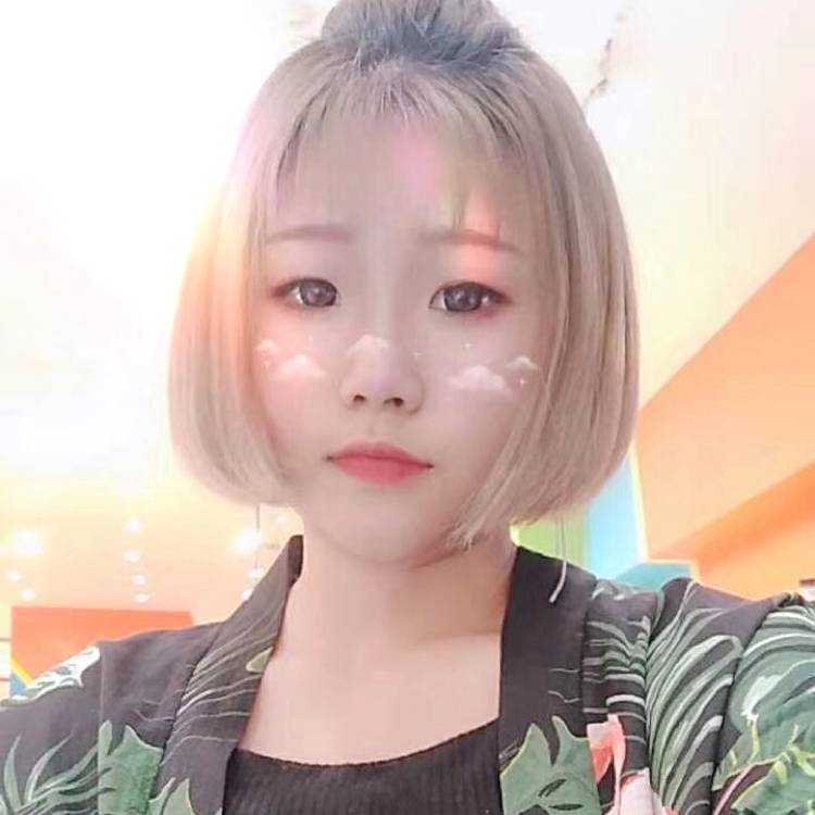 悦悦老师的照片