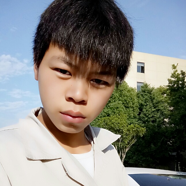 善良薯片的照片