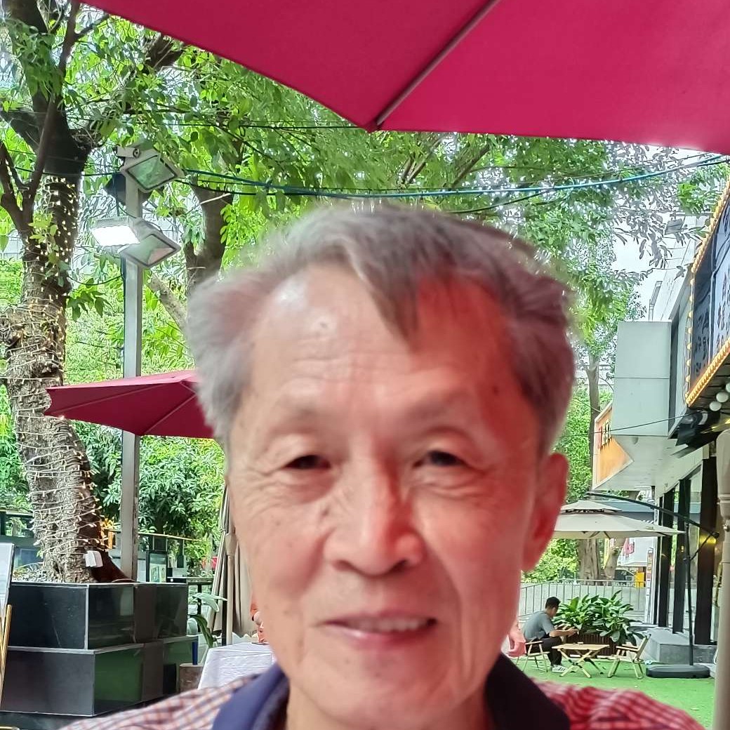 过客与俊逸的照片