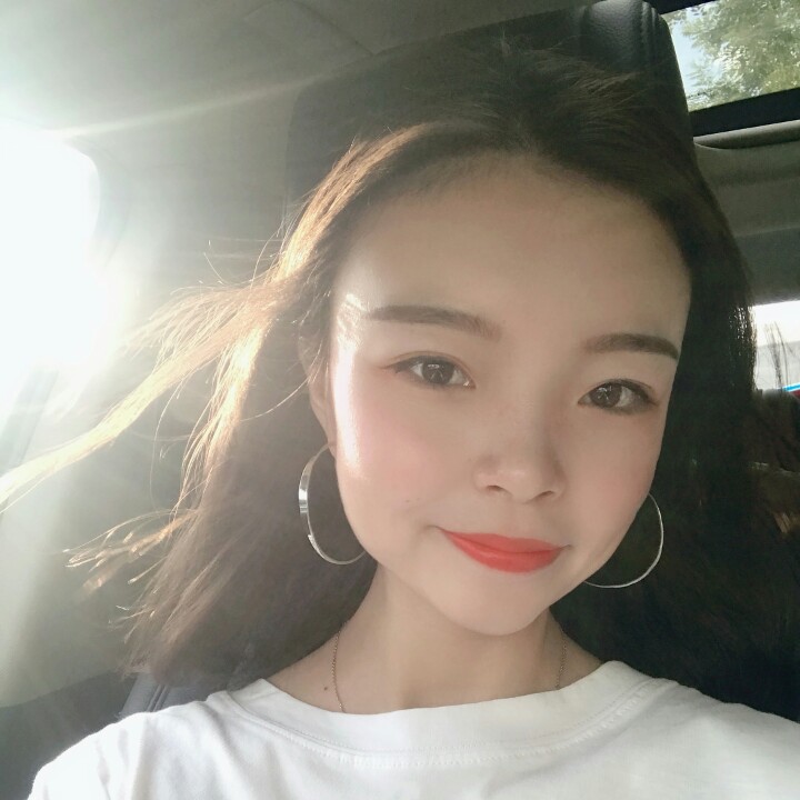 妤啊的照片