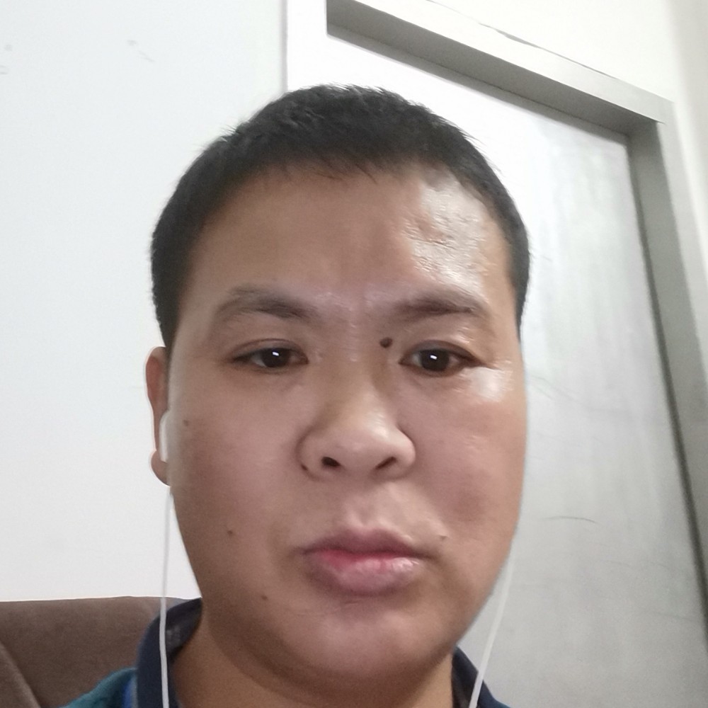 怡然浅吻冬瓜的照片