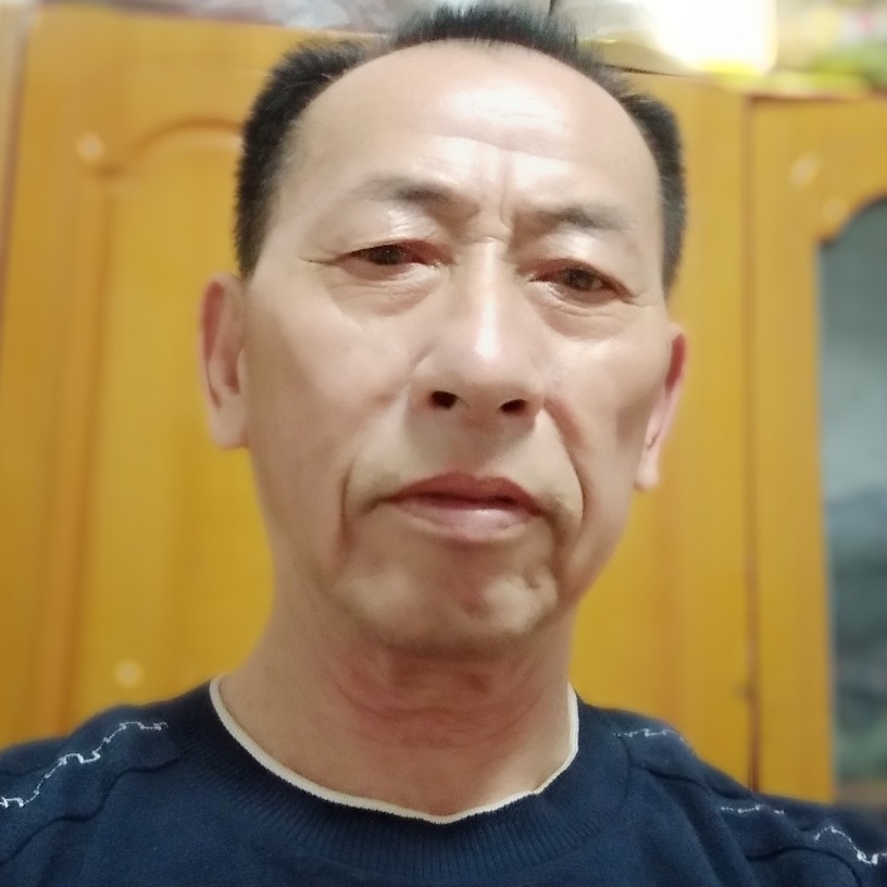 平淡度一生的照片