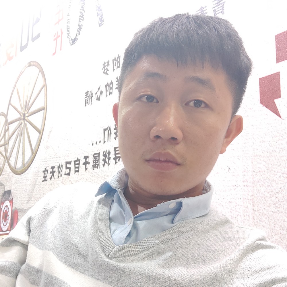 柯小爷的照片