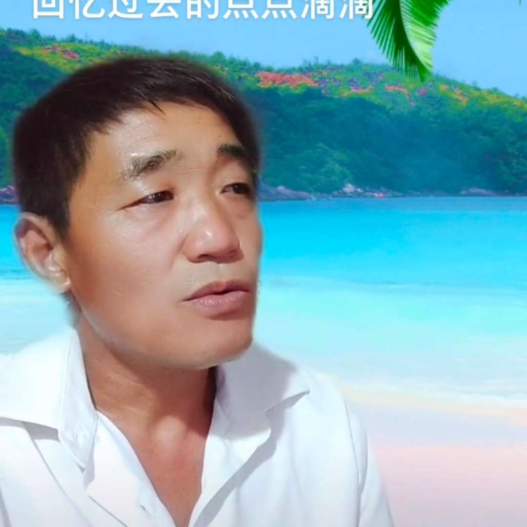 贪玩回眸玫瑰的照片